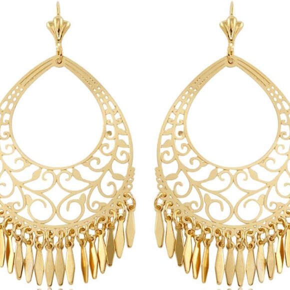 Elegant 18K Gold Plated Filigree Chandelier Earrings - Perfect for Gifting - Picture 1 of 7
